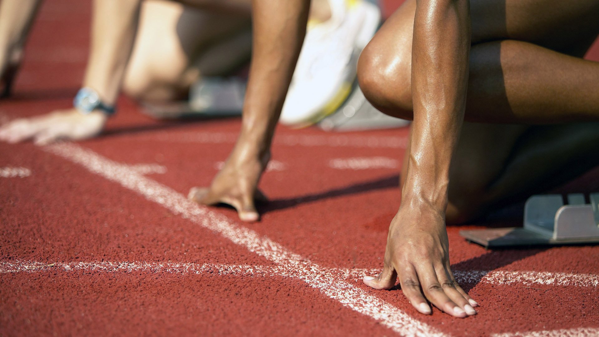 世界杯之后：克罗地亚队游行 38岁魔笛获全城致敬